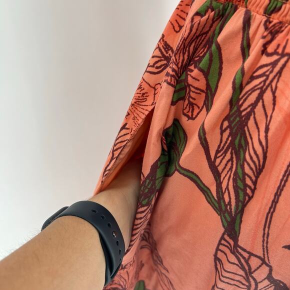 Hutch Lora Midi Floral Dress – Size M – Pockets + Flaw on Shoulder - Picture 4 of 8